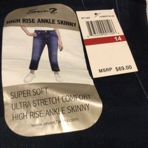 Seven7 High Rise Ankle Skinny jeans
